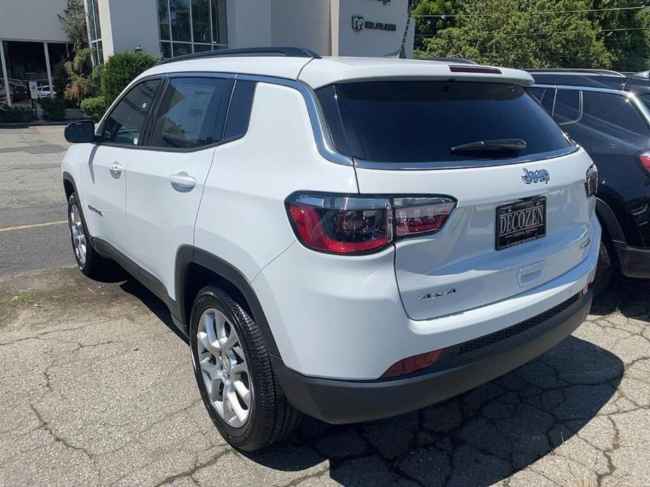 new 2024 Jeep Compass car, priced at $33,490