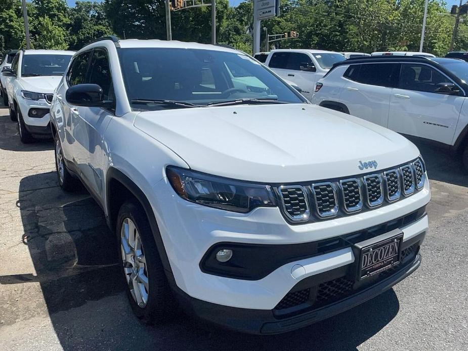 new 2024 Jeep Compass car, priced at $33,490