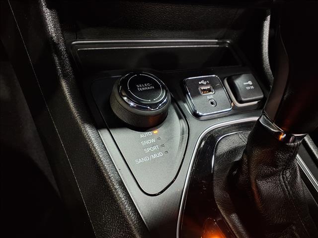 used 2021 Jeep Cherokee car, priced at $21,900