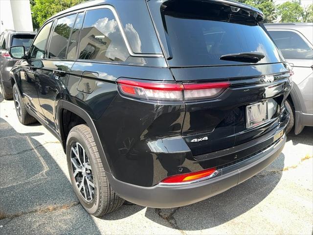 new 2025 Jeep Grand Cherokee car, priced at $52,935