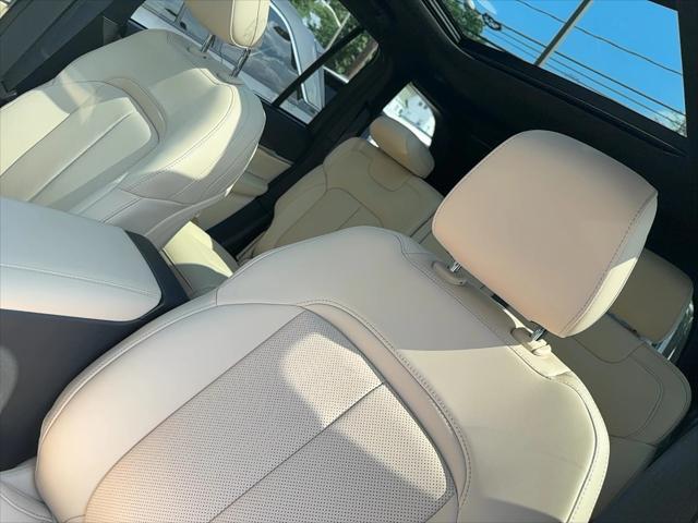 new 2025 Jeep Grand Cherokee car, priced at $52,935