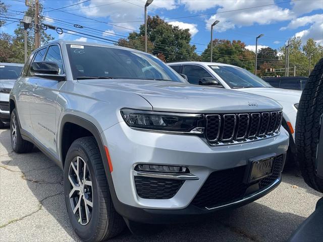 new 2025 Jeep Grand Cherokee car, priced at $49,810