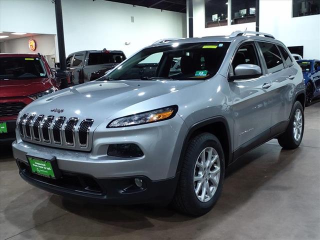 used 2016 Jeep Cherokee car, priced at $13,900