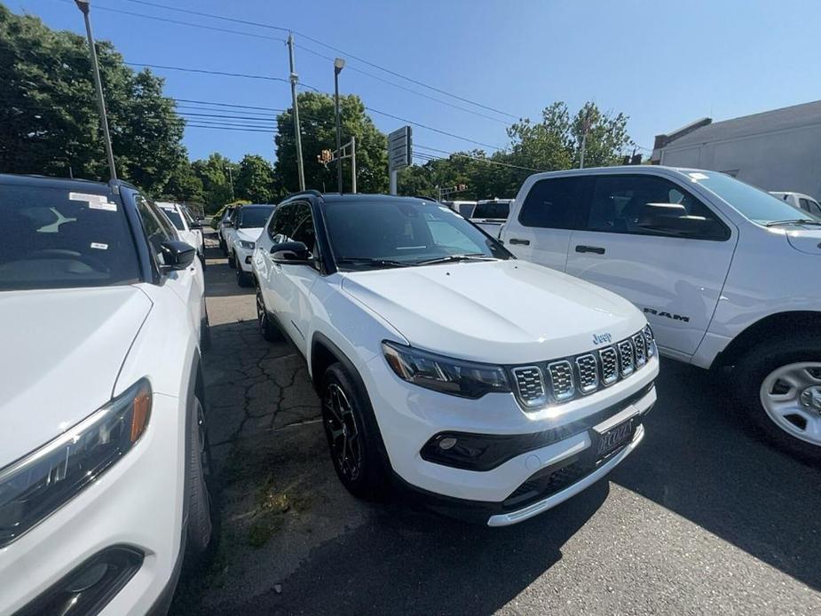 new 2024 Jeep Compass car, priced at $35,340