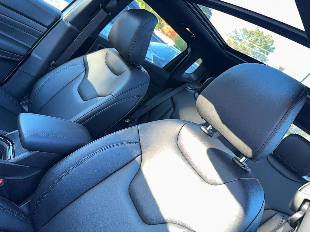 new 2026 Jeep Compass car, priced at $40,025