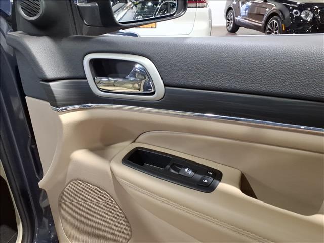 used 2021 Jeep Grand Cherokee car, priced at $22,900