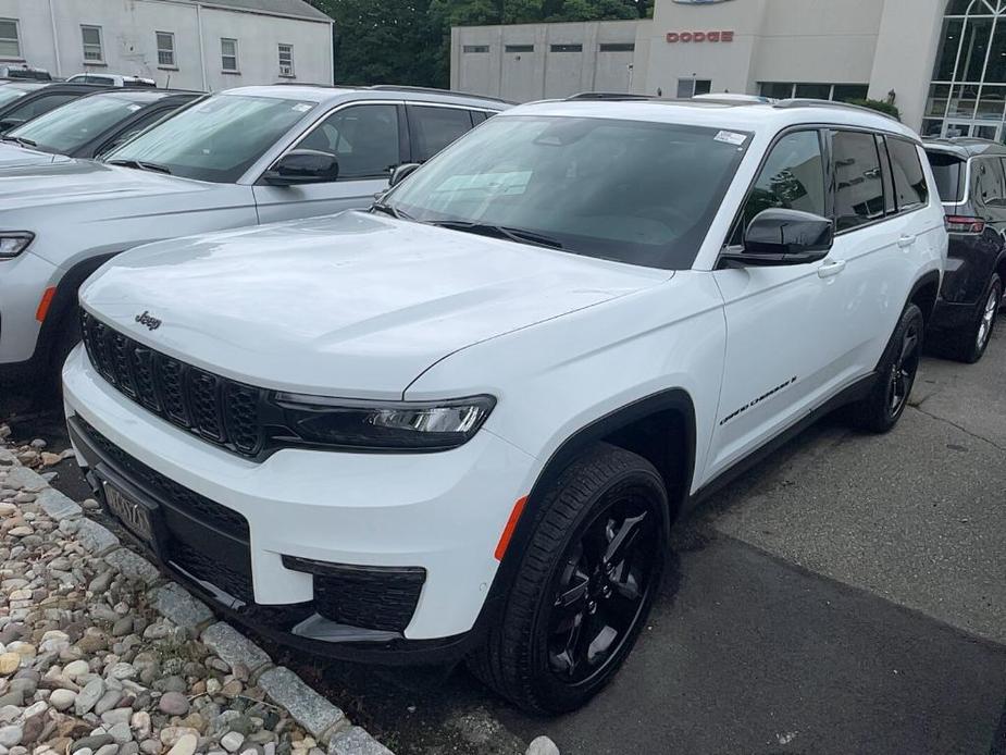 new 2024 Jeep Grand Cherokee L car, priced at $60,715