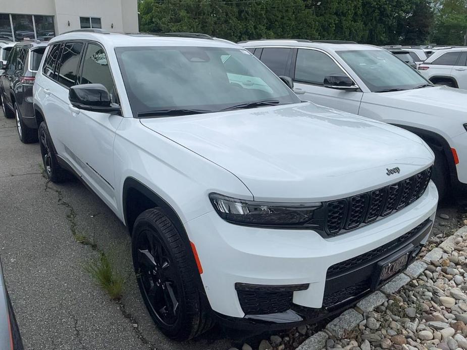 new 2024 Jeep Grand Cherokee L car, priced at $60,715