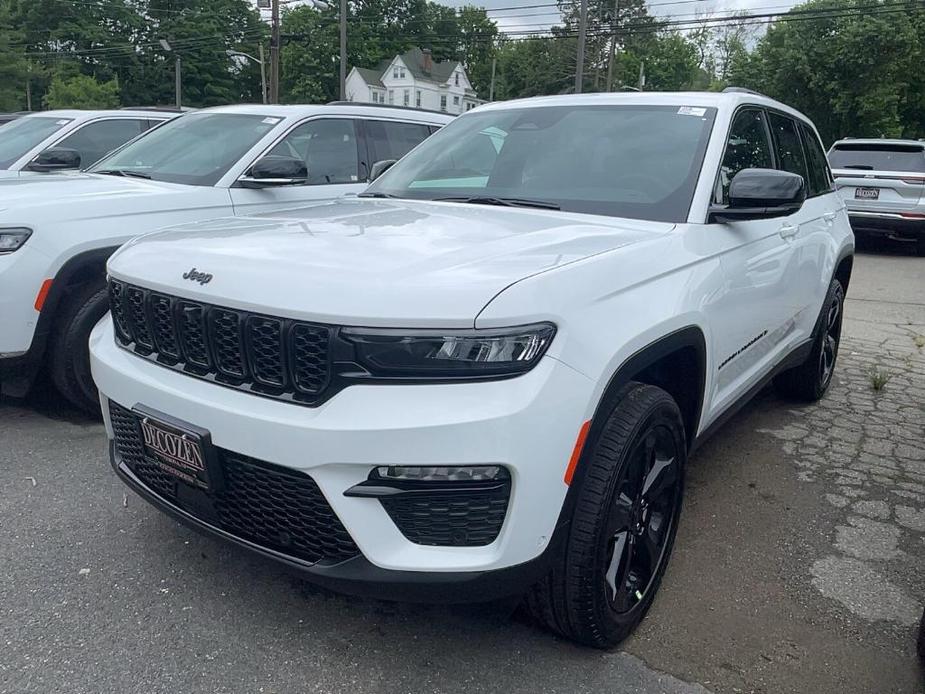 new 2024 Jeep Grand Cherokee car, priced at $57,865