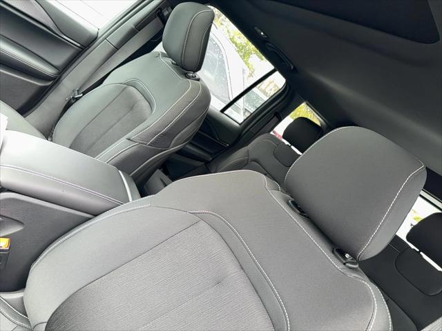new 2025 Jeep Grand Cherokee car, priced at $44,170