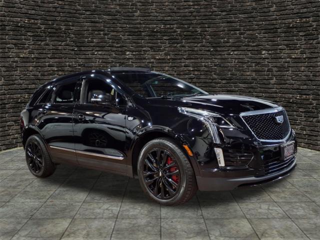 used 2023 Cadillac XT5 car, priced at $35,900