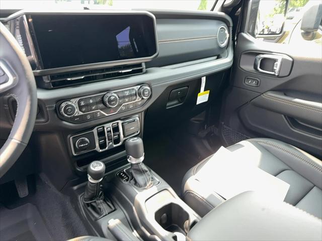 new 2025 Jeep Wrangler car, priced at $61,315