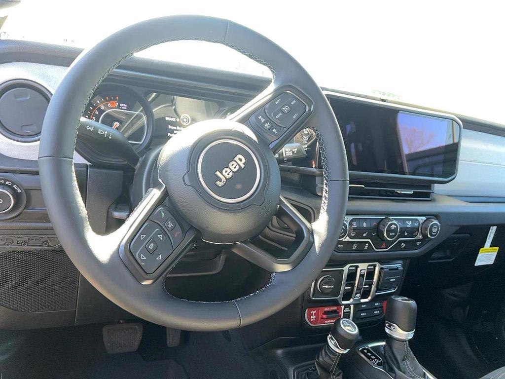 new 2025 Jeep Wrangler car, priced at $62,855