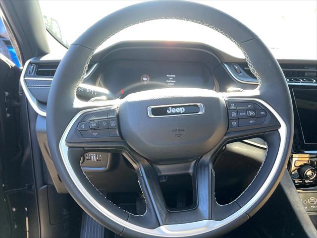 new 2025 Jeep Grand Cherokee car, priced at $44,395