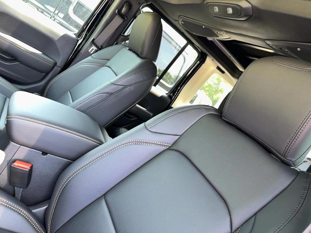 new 2025 Jeep Wrangler car, priced at $61,315