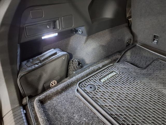 used 2022 Volkswagen Tiguan car, priced at $25,900