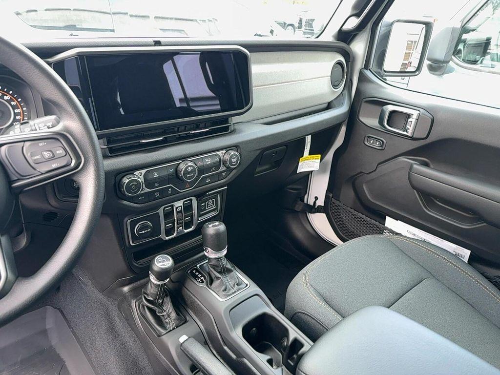 new 2026 Jeep Wrangler car, priced at $45,305