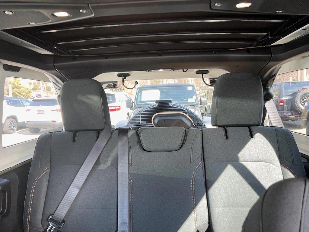 new 2025 Jeep Wrangler car, priced at $61,460