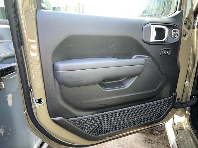 new 2025 Jeep Wrangler car, priced at $61,460