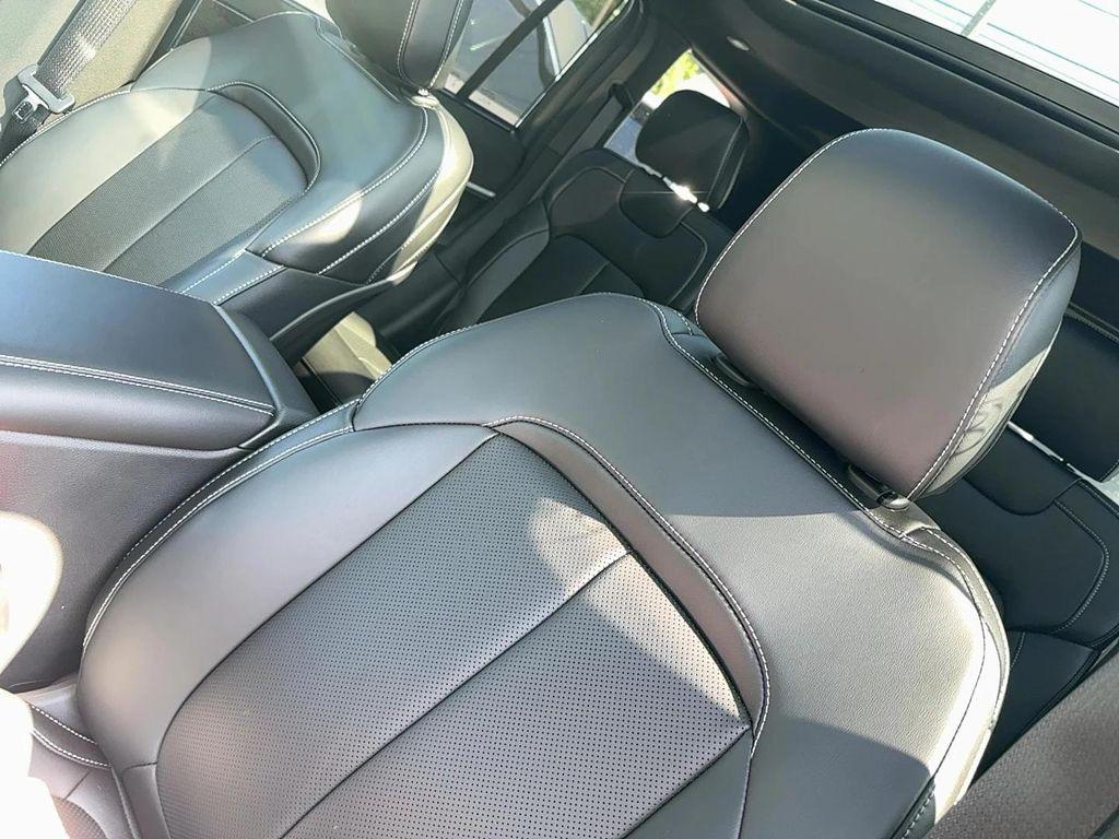 new 2025 Jeep Grand Cherokee car, priced at $53,360