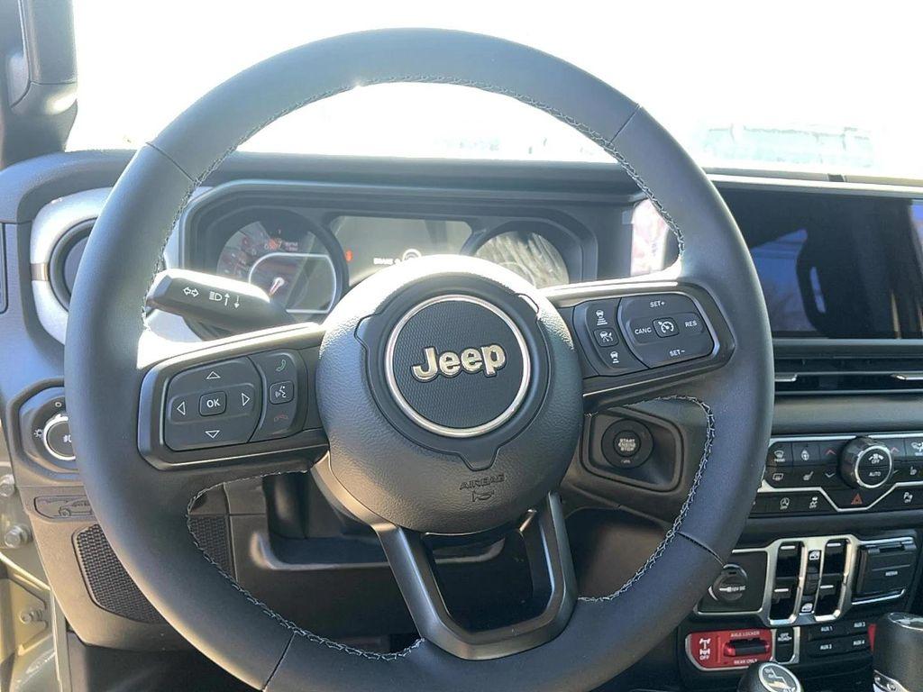 new 2025 Jeep Wrangler car, priced at $62,955