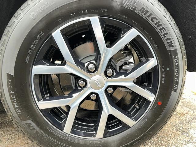 new 2025 Jeep Grand Cherokee car, priced at $52,935