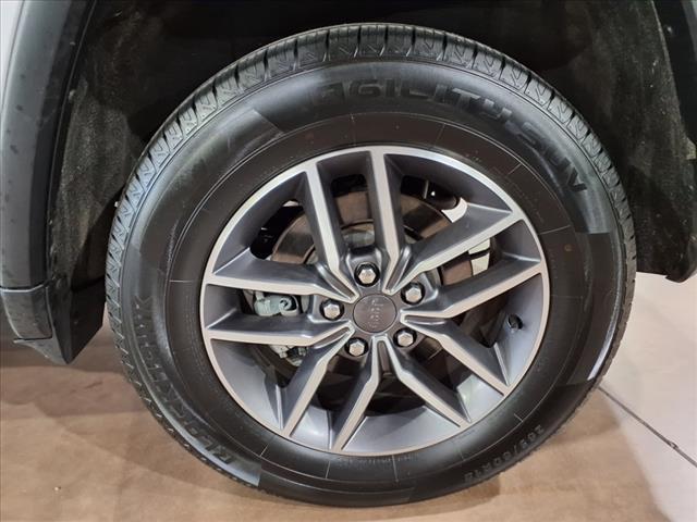 used 2022 Jeep Grand Cherokee car, priced at $27,900