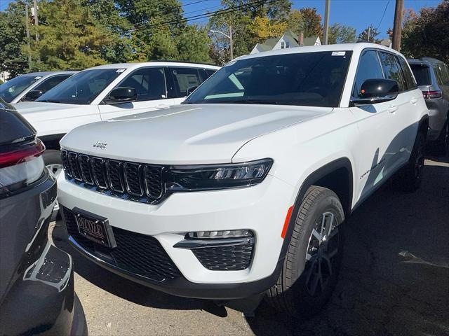 new 2025 Jeep Grand Cherokee car, priced at $49,215