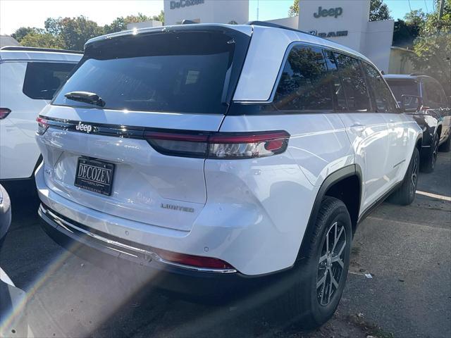 new 2025 Jeep Grand Cherokee car, priced at $49,215