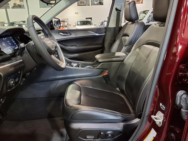 used 2023 Jeep Grand Cherokee car, priced at $35,900