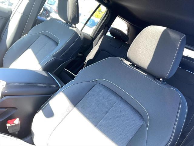 new 2025 Jeep Grand Cherokee car, priced at $44,395