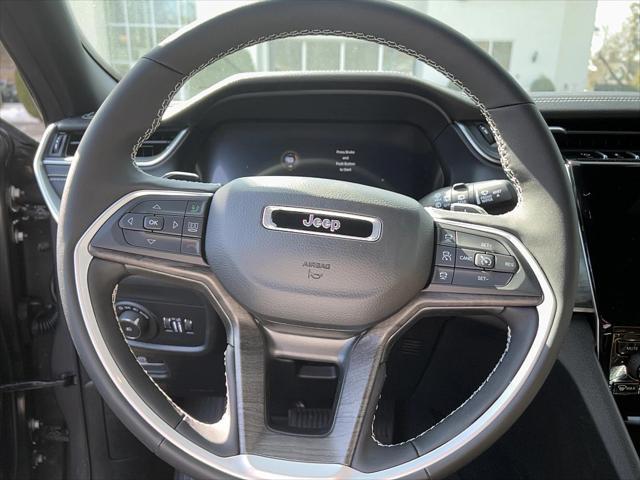 new 2025 Jeep Grand Cherokee car, priced at $50,235