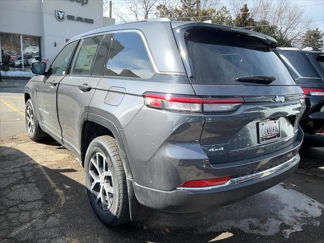 new 2025 Jeep Grand Cherokee car, priced at $50,235