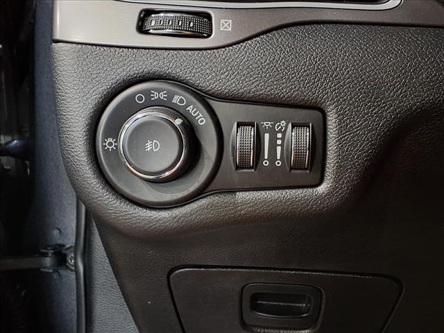 used 2019 Jeep Cherokee car, priced at $13,900