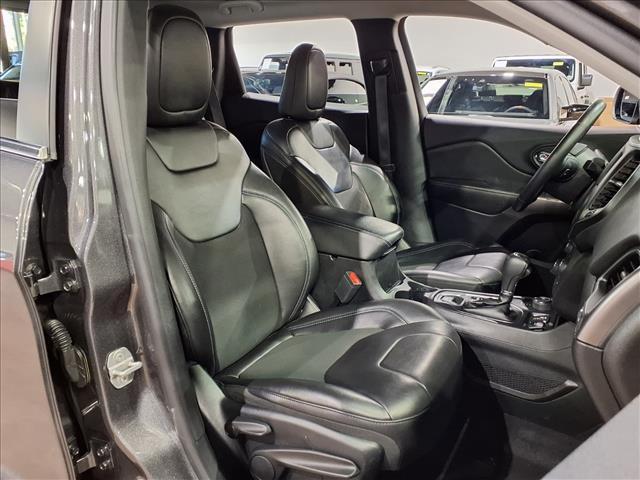 used 2019 Jeep Cherokee car, priced at $13,900