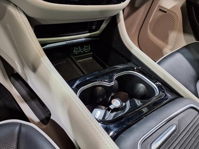 used 2023 Chrysler Pacifica Hybrid car, priced at $43,900