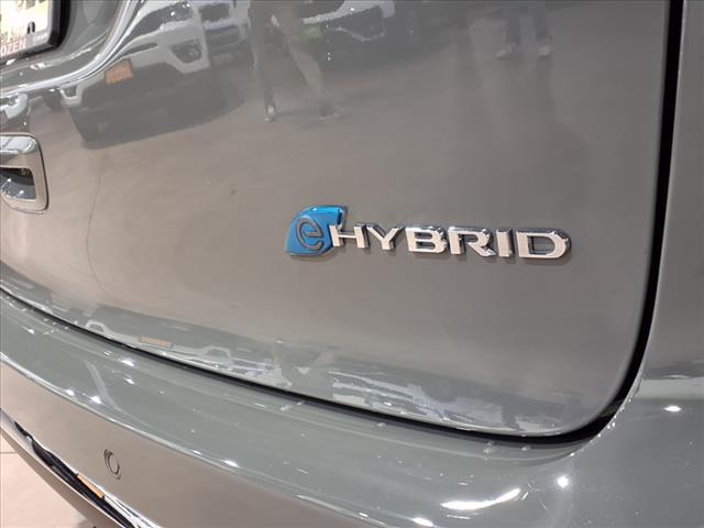 used 2023 Chrysler Pacifica Hybrid car, priced at $38,999