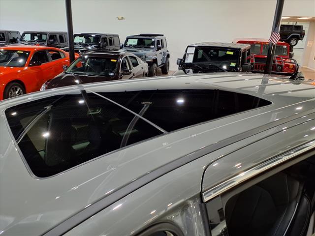used 2023 Chrysler Pacifica Hybrid car, priced at $38,999