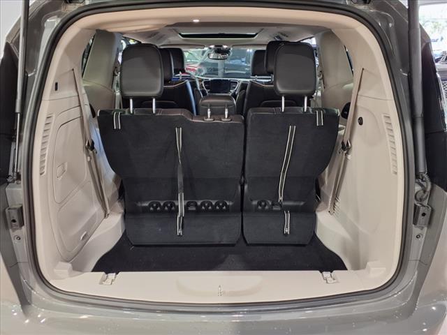 used 2023 Chrysler Pacifica Hybrid car, priced at $38,999