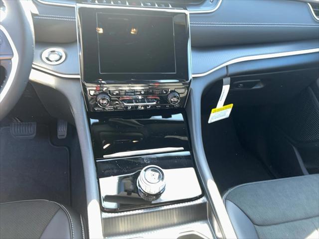 new 2025 Jeep Grand Cherokee car, priced at $46,360