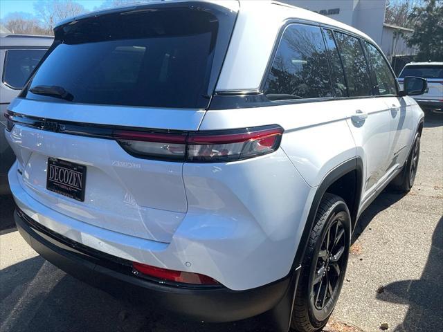 new 2025 Jeep Grand Cherokee car, priced at $46,360