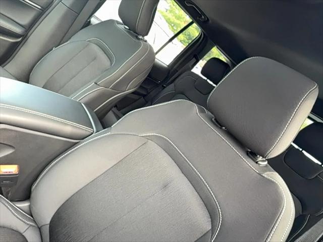 new 2025 Jeep Grand Cherokee car, priced at $44,595