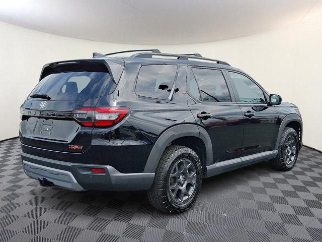 used 2025 Honda Pilot car, priced at $48,931