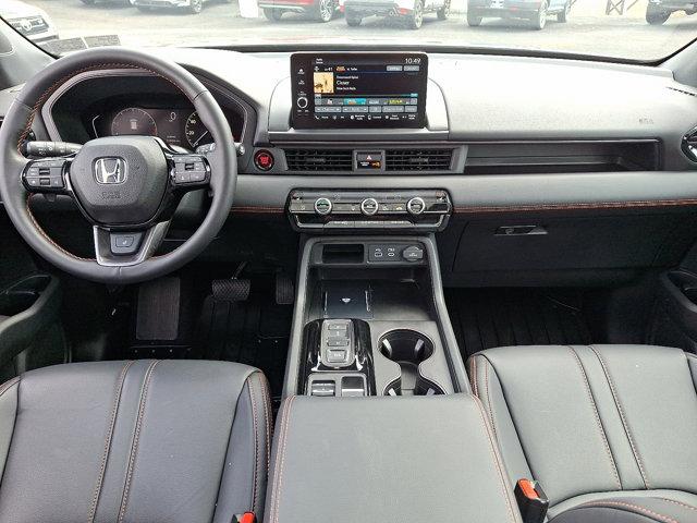 used 2025 Honda Pilot car, priced at $48,931