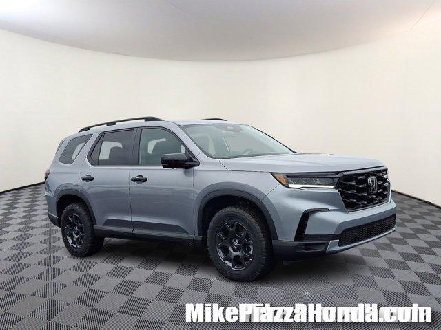 new 2025 Honda Pilot car, priced at $51,330