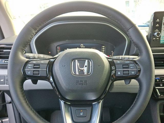 new 2025 Honda Pilot car, priced at $54,575