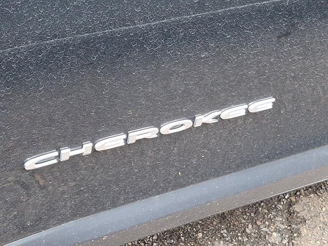 used 2019 Jeep Cherokee car