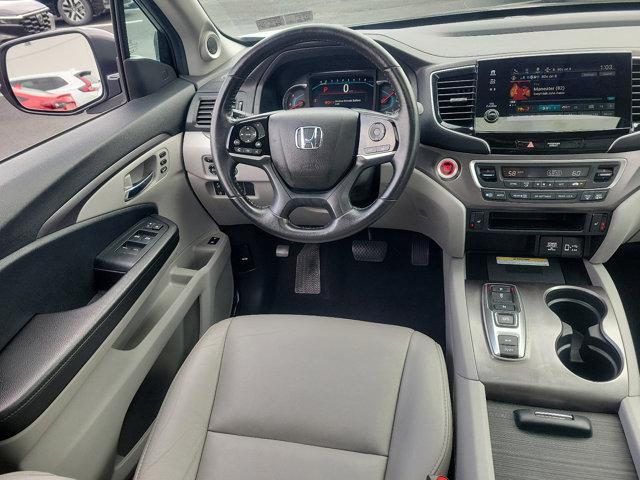 used 2022 Honda Pilot car, priced at $31,931