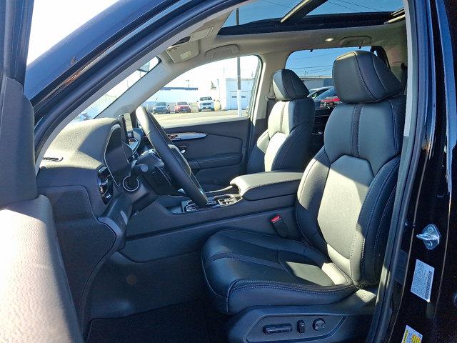 new 2025 Honda Pilot car, priced at $52,995