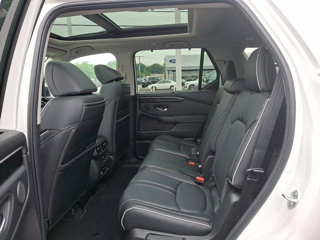 new 2025 Honda Pilot car, priced at $54,985